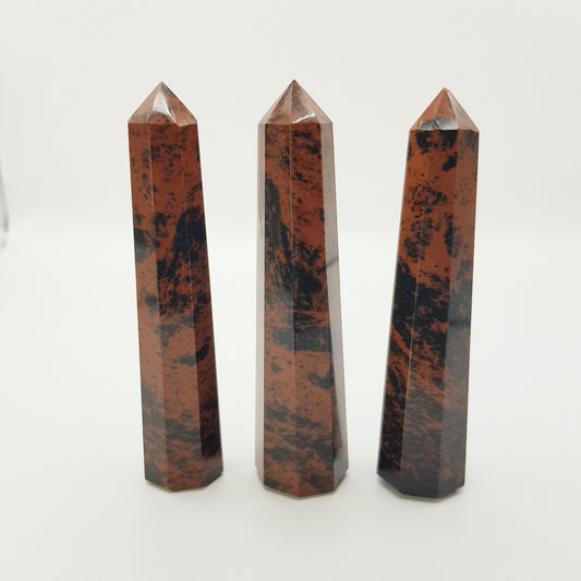 Mahagoni Obsidian Turm - 8 Seiten - FastCrystals