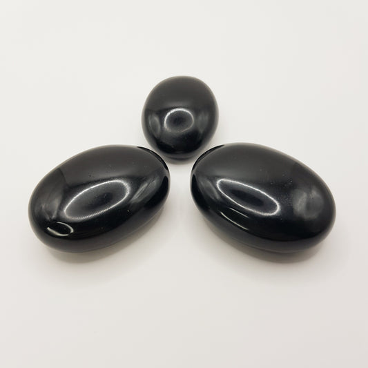 Schwarzer Obsidian Palmstein - 5cm