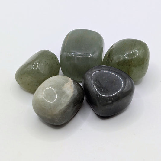 Green Aventurine Tumbled Stone - 20-30mm