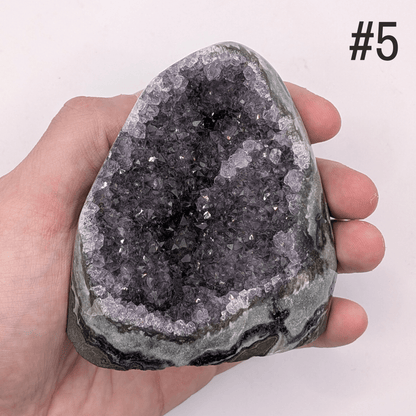 Amethyst Druse mit Standfläche – Unikate 300 g bis 1 kg - FastCrystals