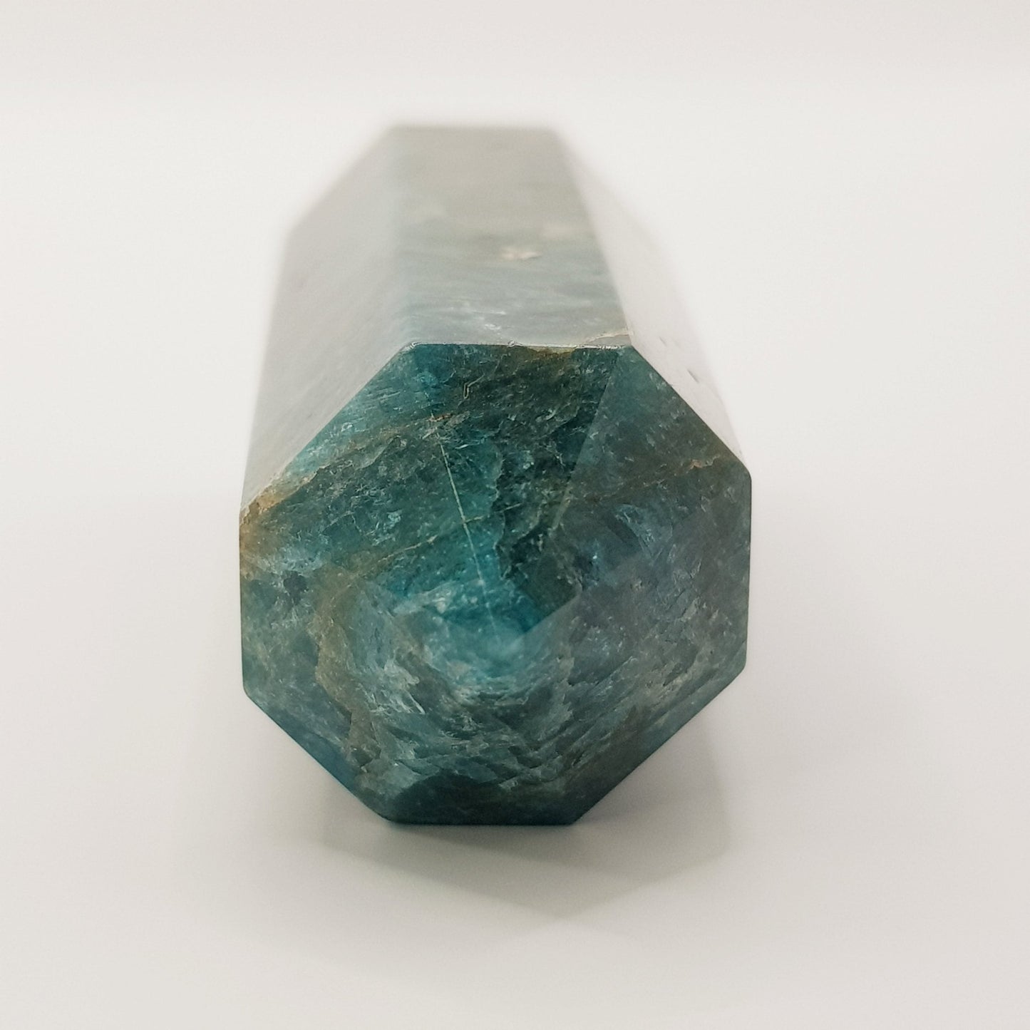 Blauer Apatit Turm - 8 Seiten - FastCrystals