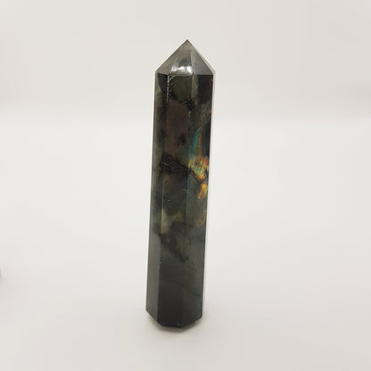 Labradorit Turm - 8 Seiten - FastCrystals
