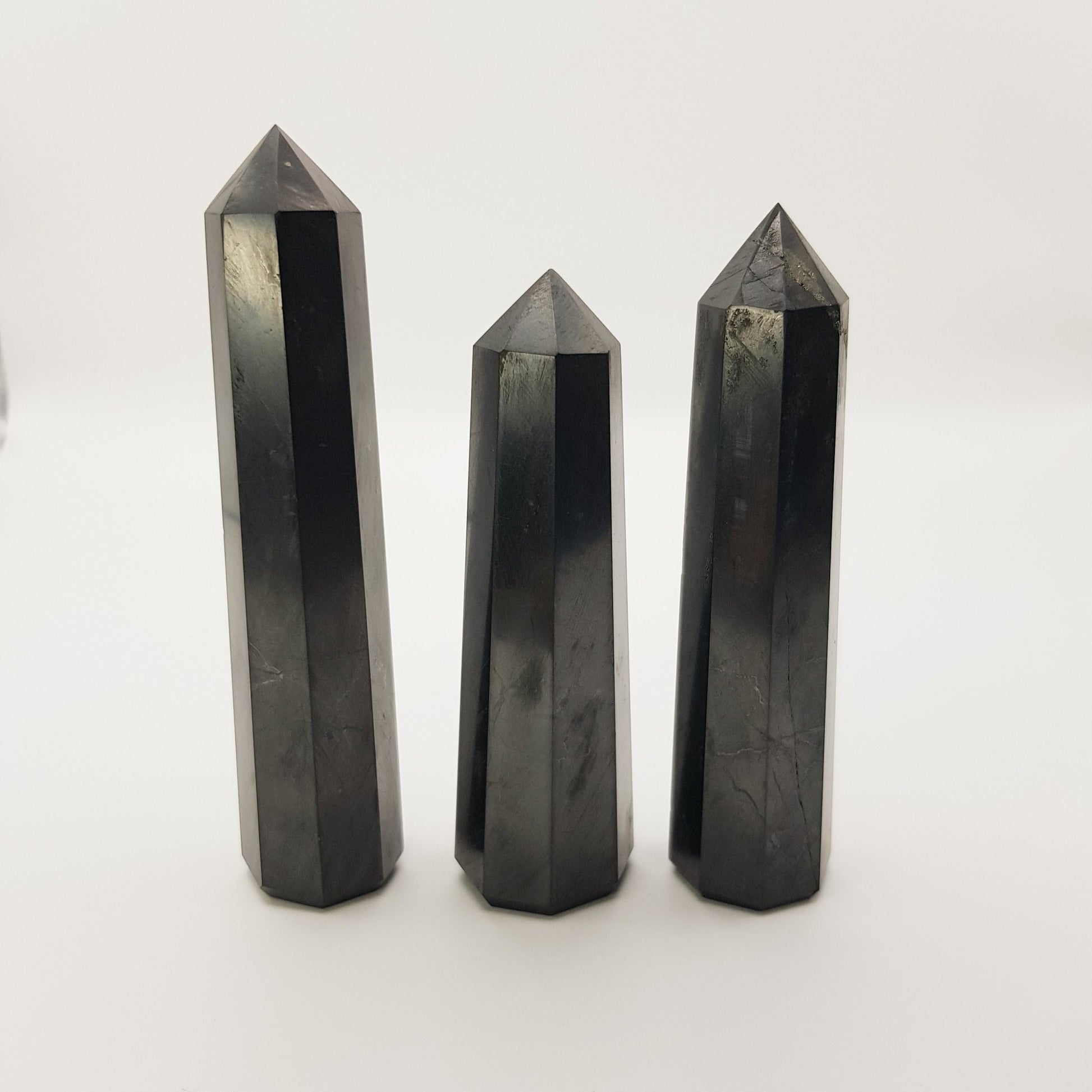 Schungit Turm - 8 Seiten - FastCrystals