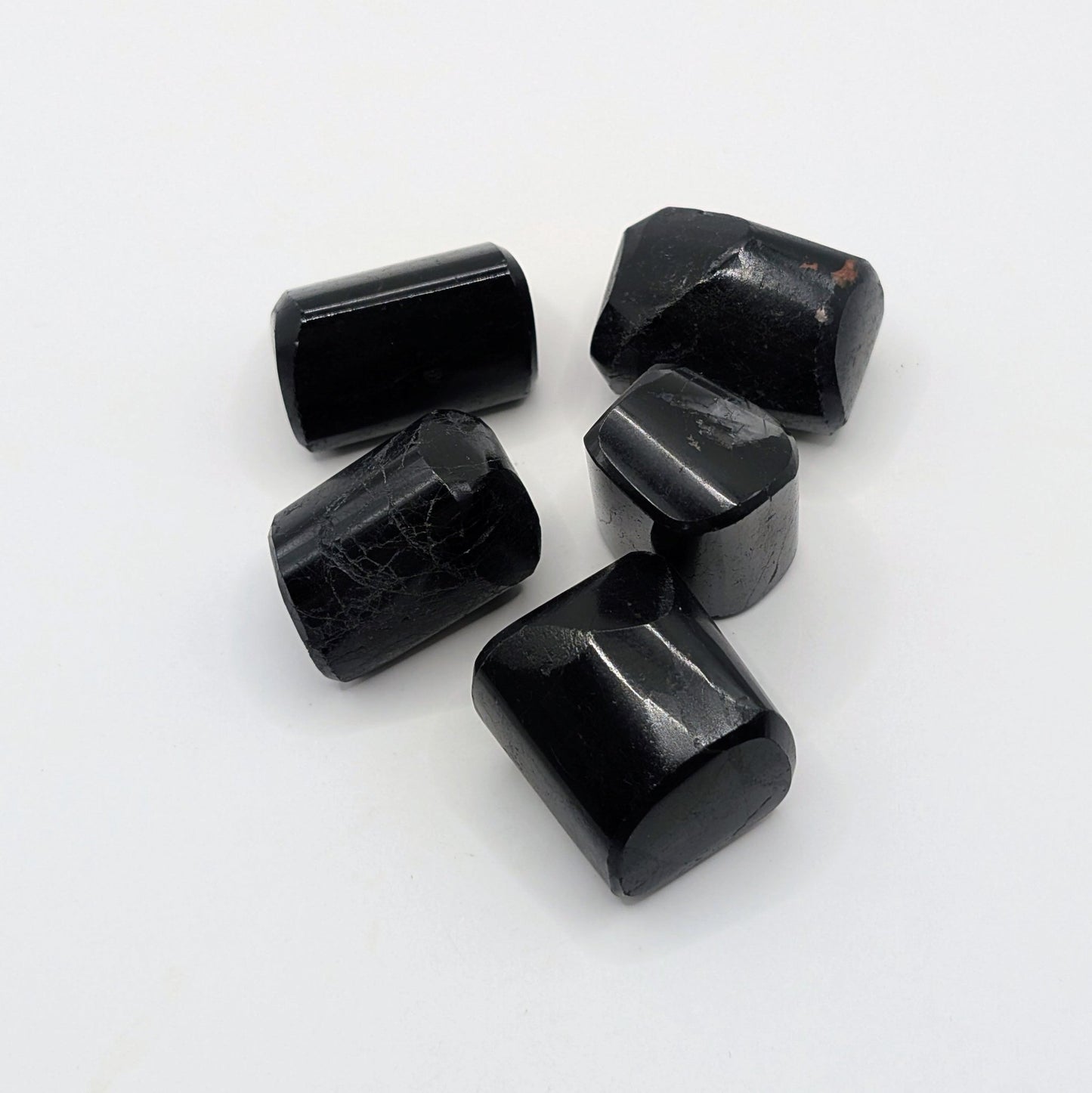 Schwarzer Turmalin Trommelstein - 20-30mm - FastCrystals