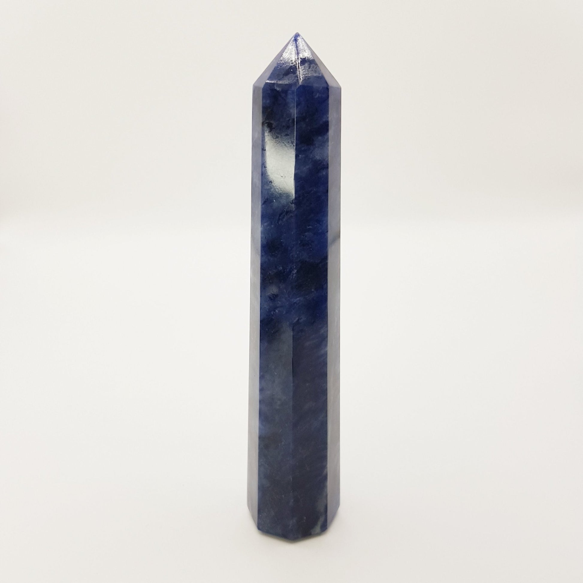 Sodalith Turm - 8 Seiten - FastCrystals